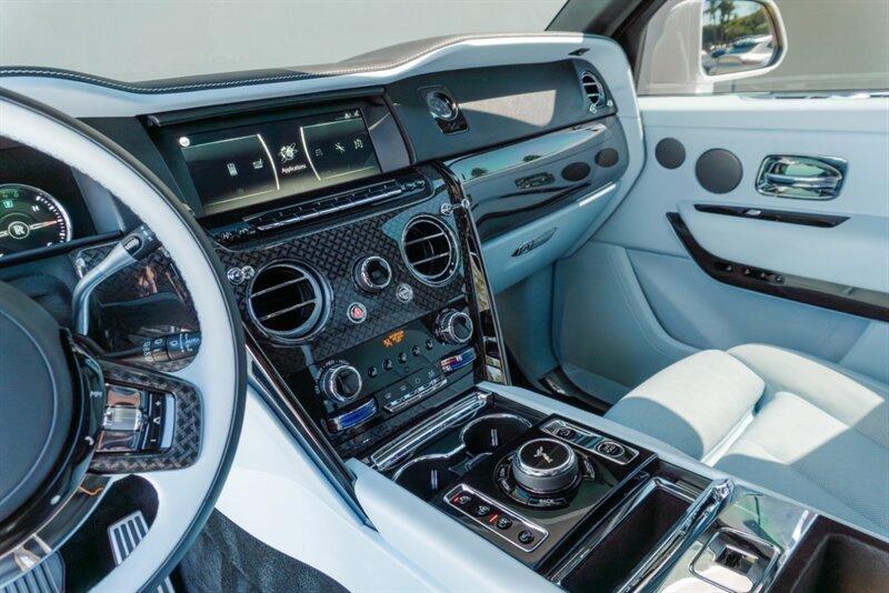 2024 Rolls-Royce Black Badge Cullinan