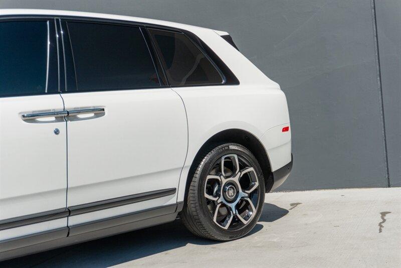 2024 Rolls-Royce Black Badge Cullinan