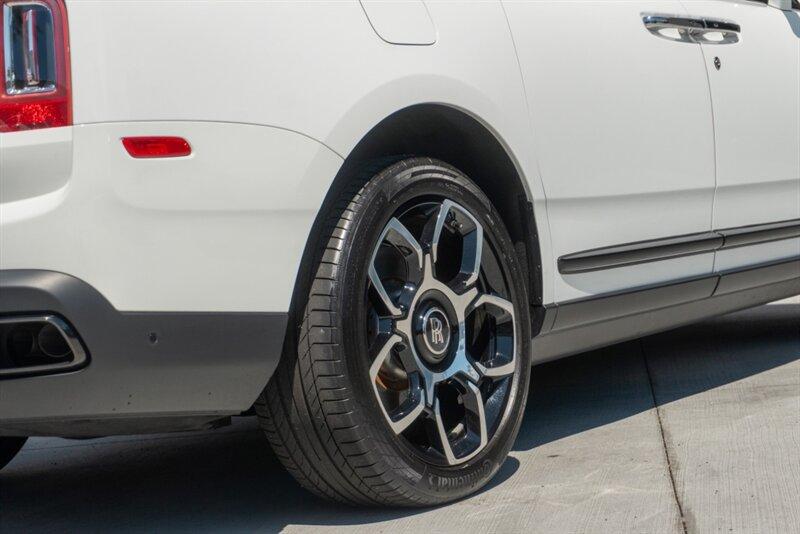 2024 Rolls-Royce Black Badge Cullinan