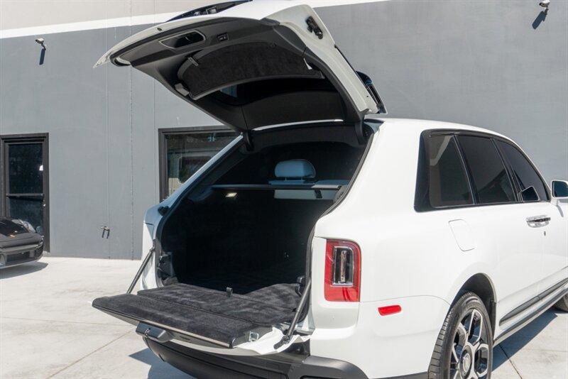 2024 Rolls-Royce Black Badge Cullinan