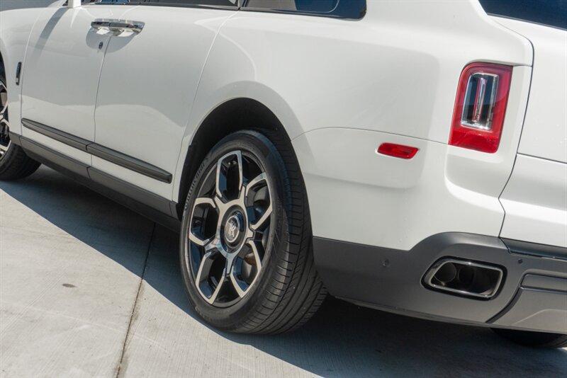 2024 Rolls-Royce Black Badge Cullinan