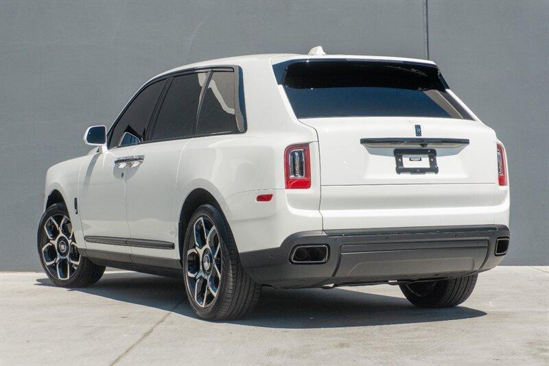 2024 Rolls-Royce Black Badge Cullinan