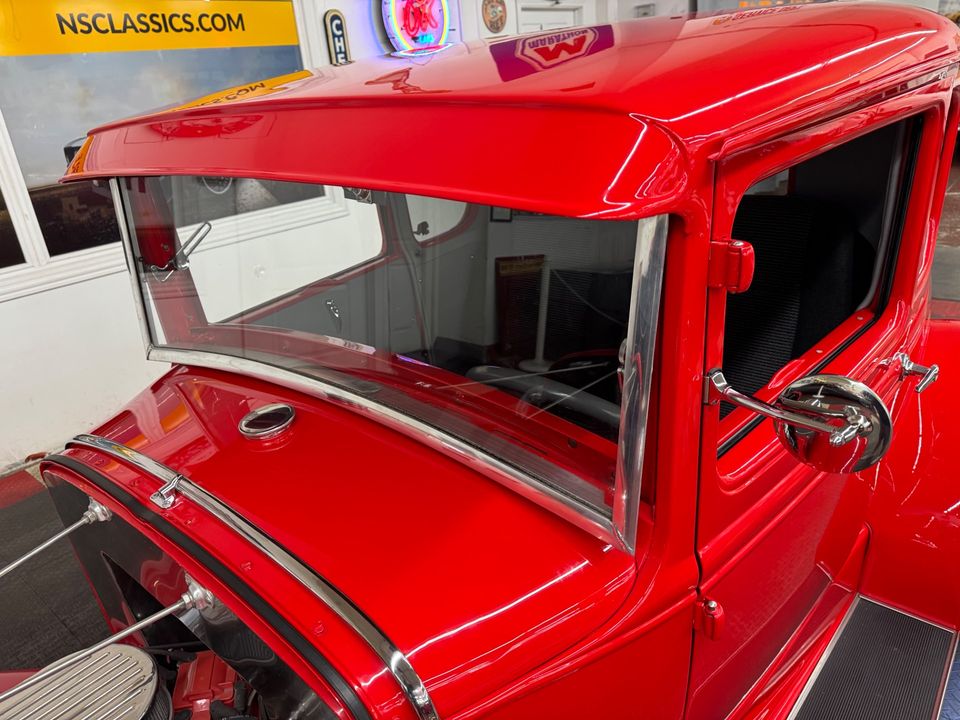 1930 Ford Coupe