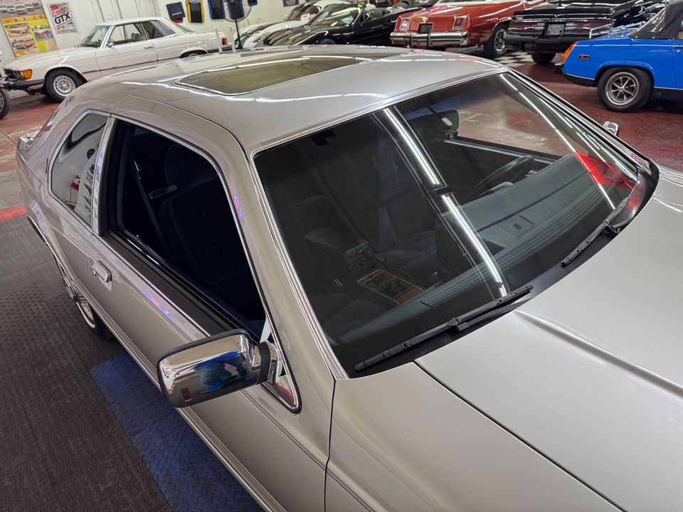 1987 Lincoln Mark VII