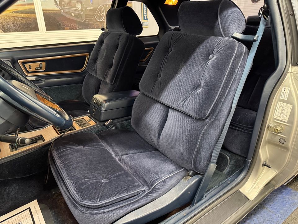 1987 Lincoln Mark VII