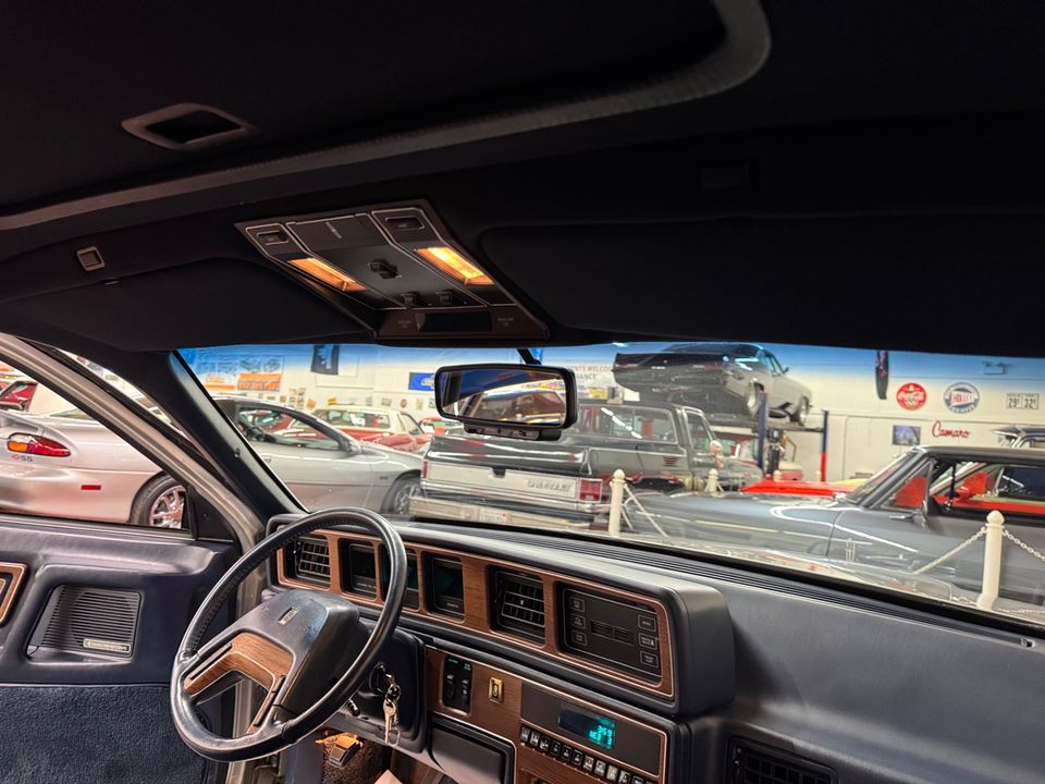 1987 Lincoln Mark VII