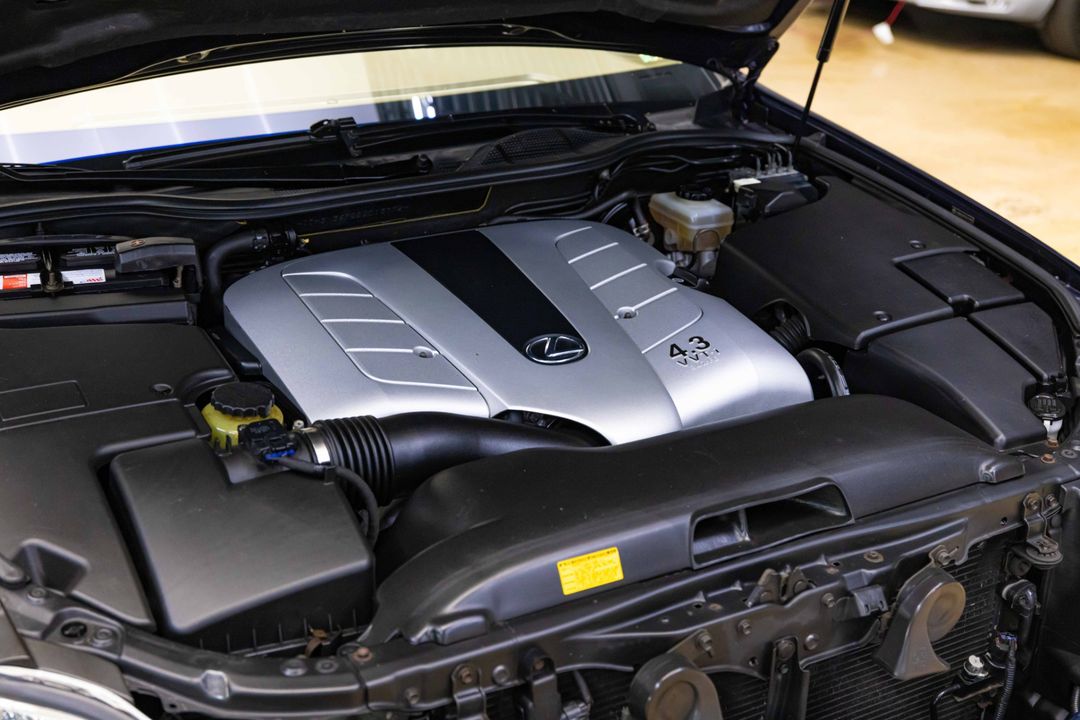 2005 Lexus LS 430