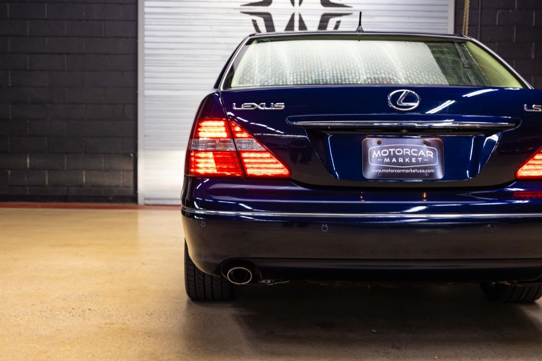 2005 Lexus LS 430