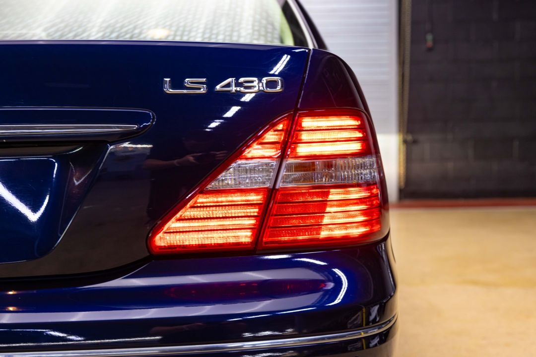 2005 Lexus LS 430