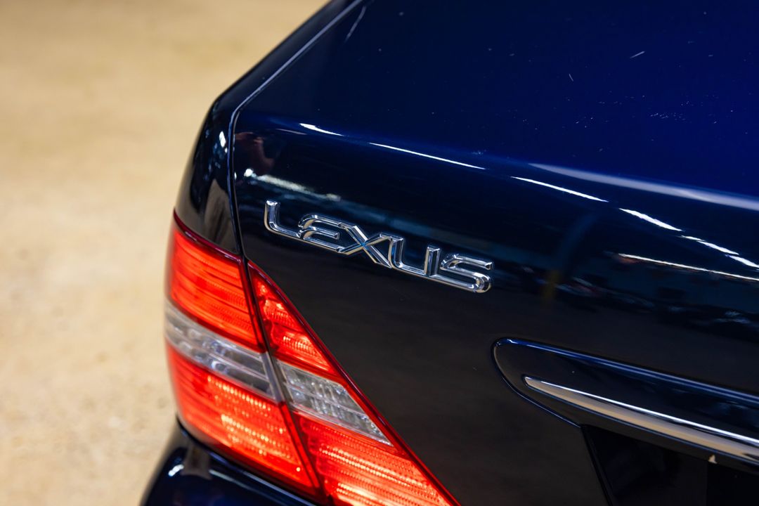 2005 Lexus LS 430