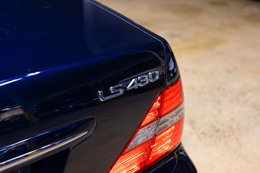 2005 Lexus LS 430