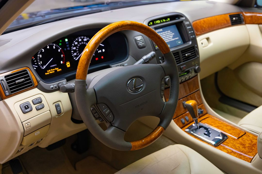 2005 Lexus LS 430