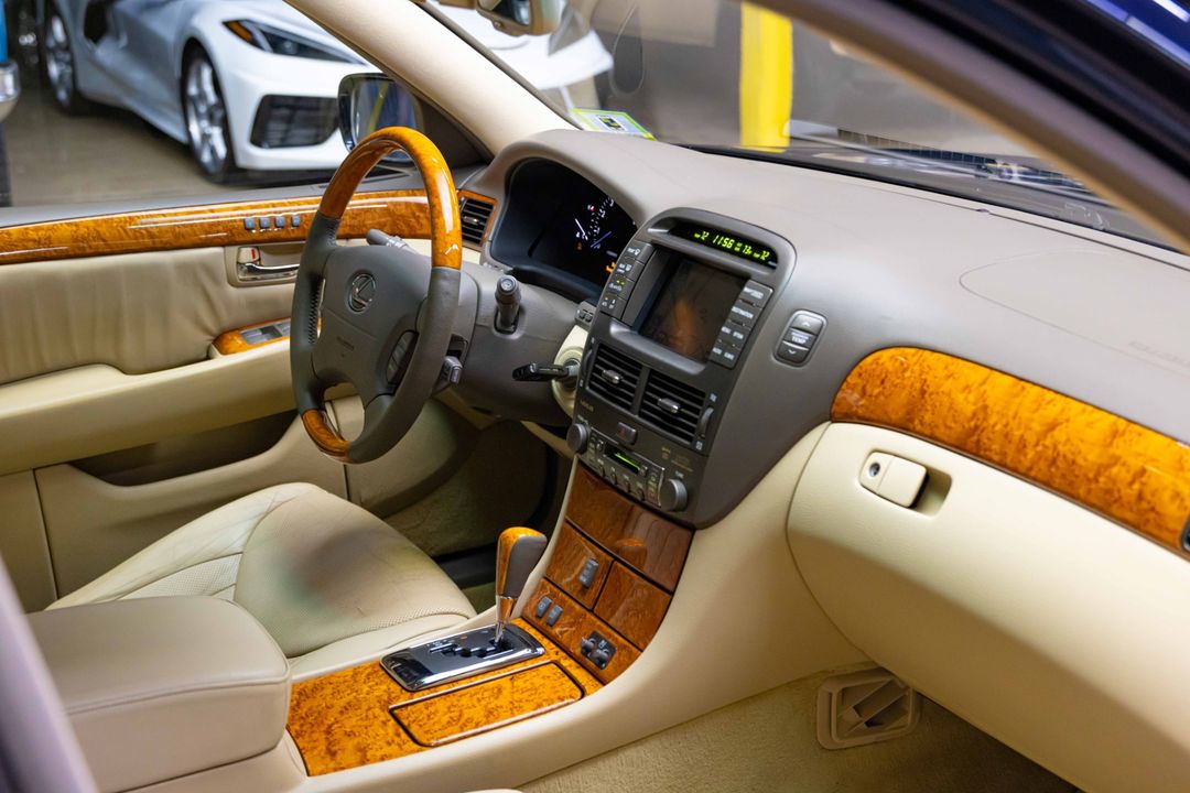 2005 Lexus LS 430