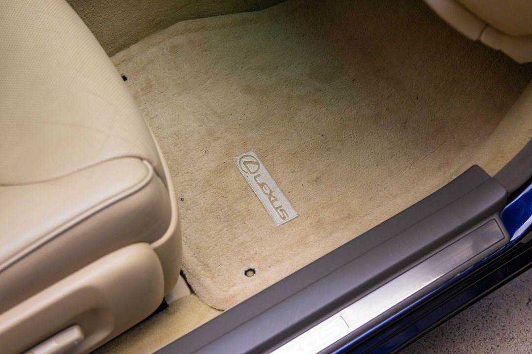 2005 Lexus LS 430
