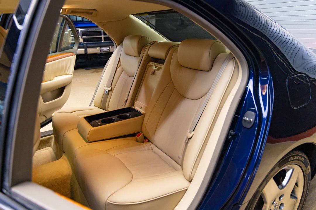 2005 Lexus LS 430