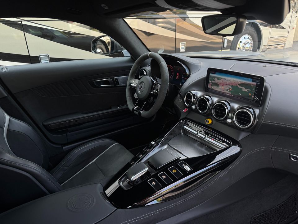 2020 Mercedes-Benz AMG GT-R