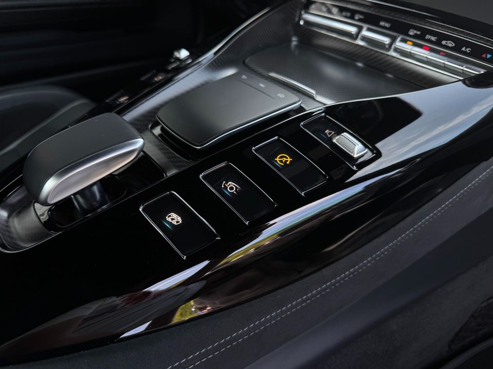 2020 Mercedes-Benz AMG GT-R