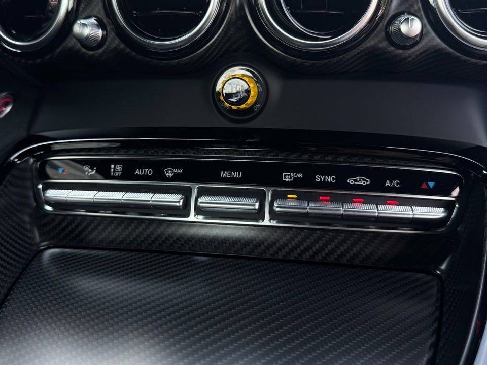 2020 Mercedes-Benz AMG GT-R