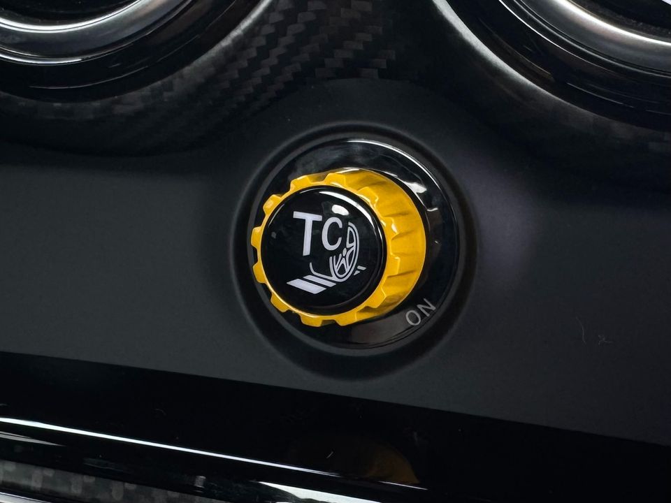 2020 Mercedes-Benz AMG GT-R
