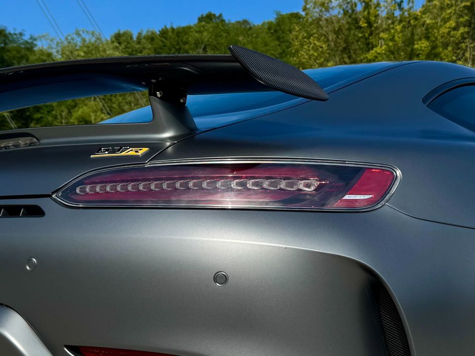 2020 Mercedes-Benz AMG GT-R