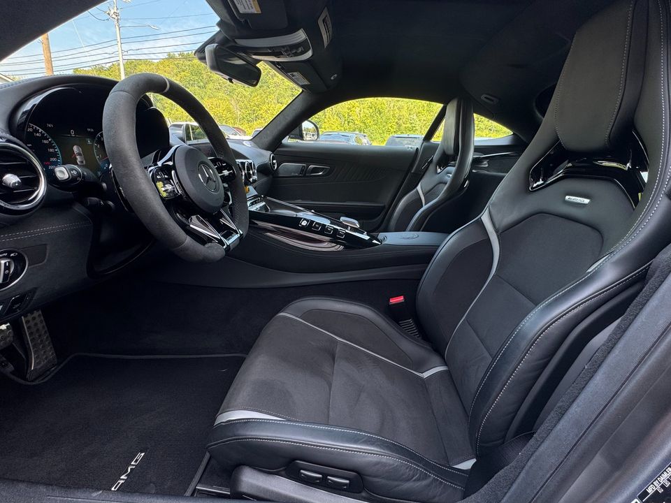 2020 Mercedes-Benz AMG GT-R