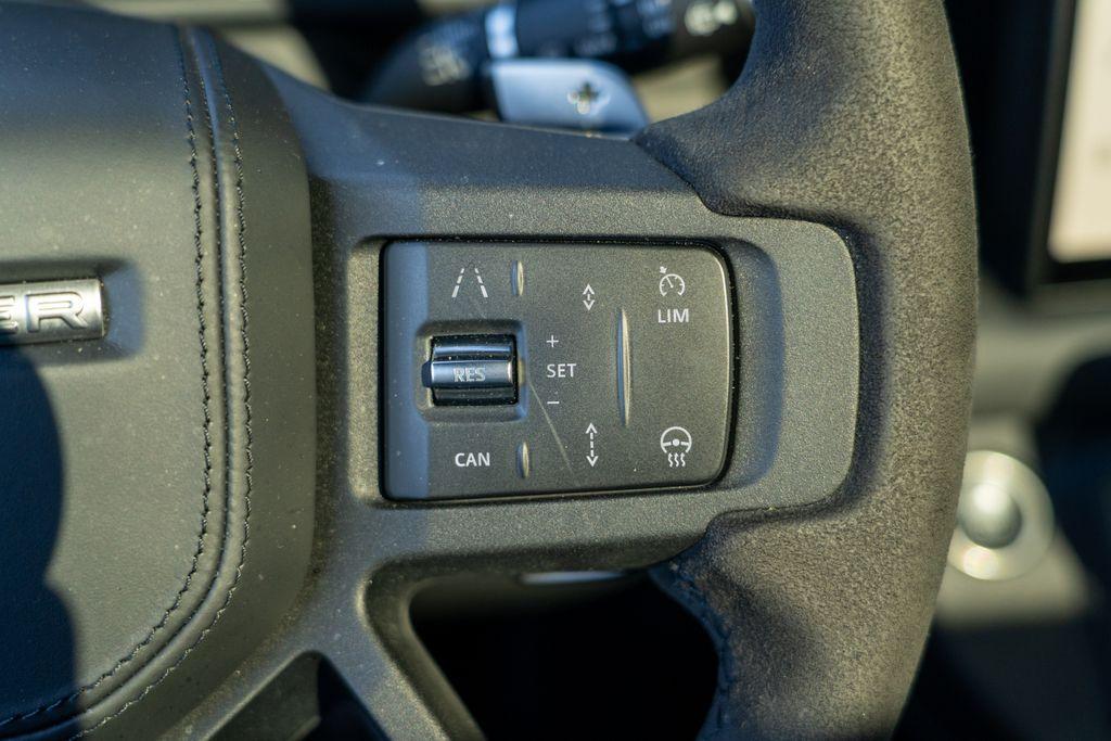 2023 Land Rover Defender 110