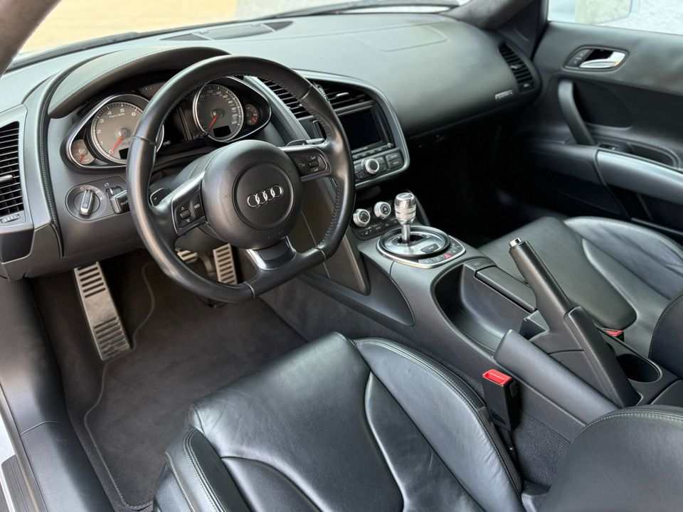 2011 Audi R8
