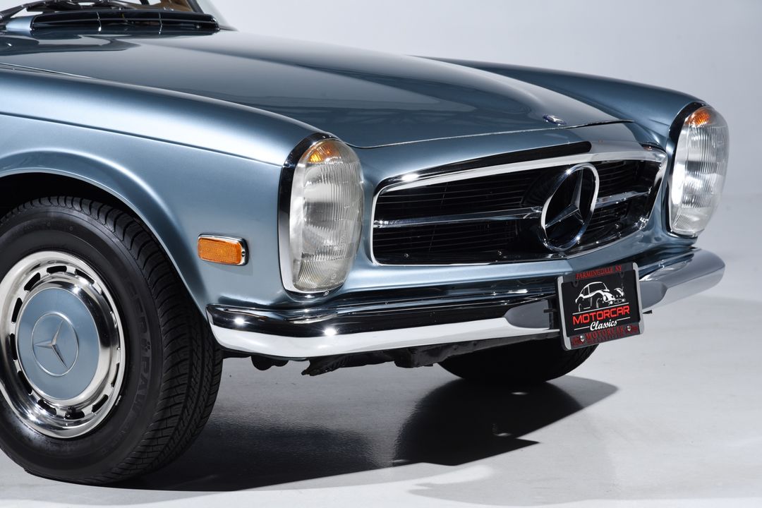 1969 Mercedes-Benz 280-CLASS