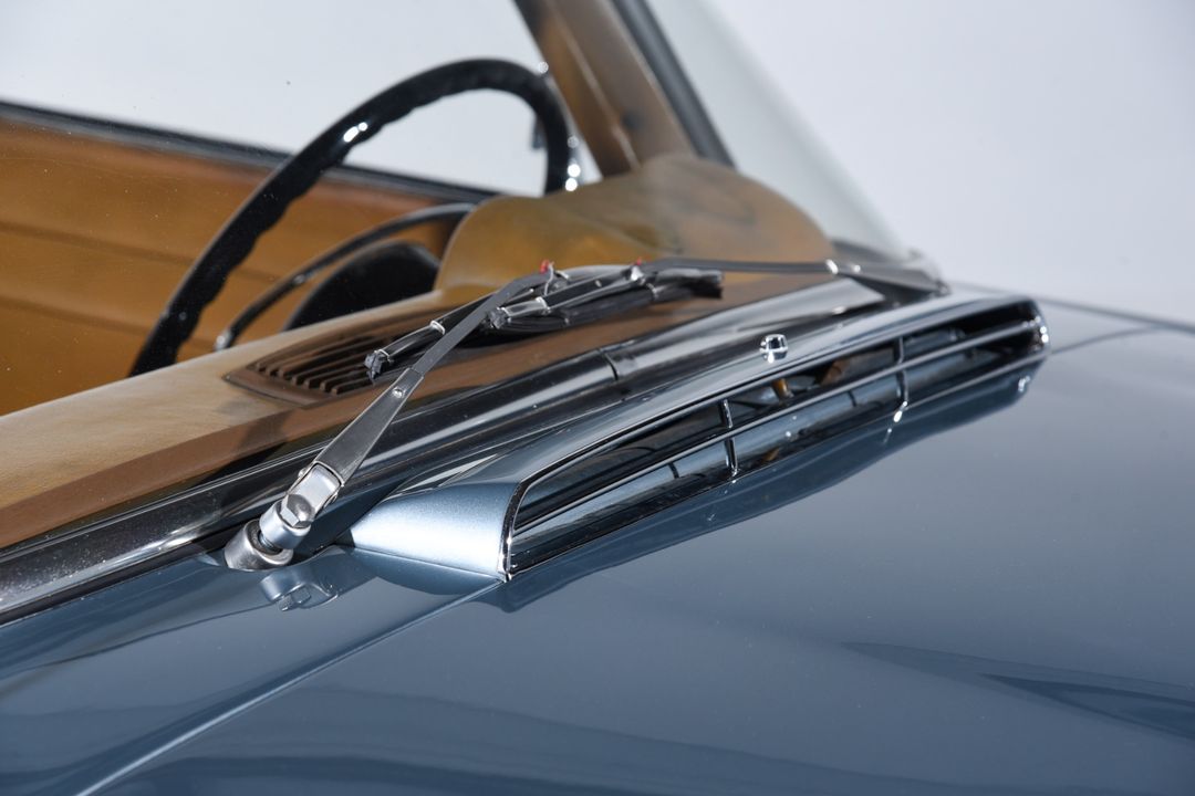 1969 Mercedes-Benz 280-CLASS