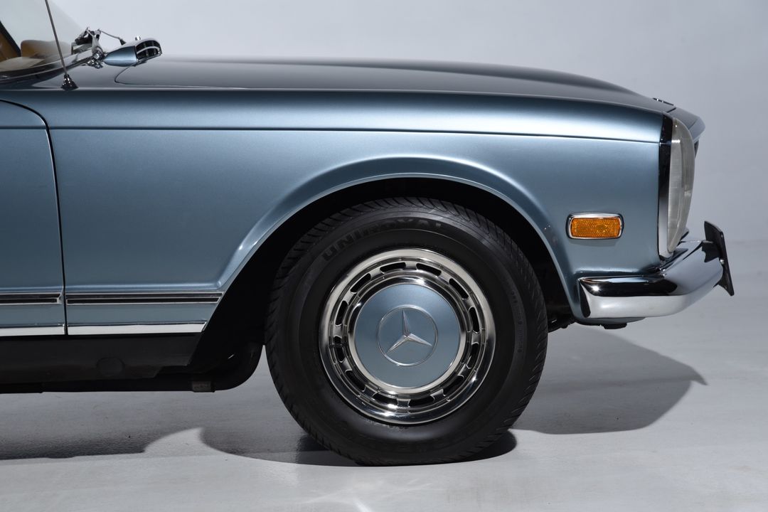 1969 Mercedes-Benz 280-CLASS