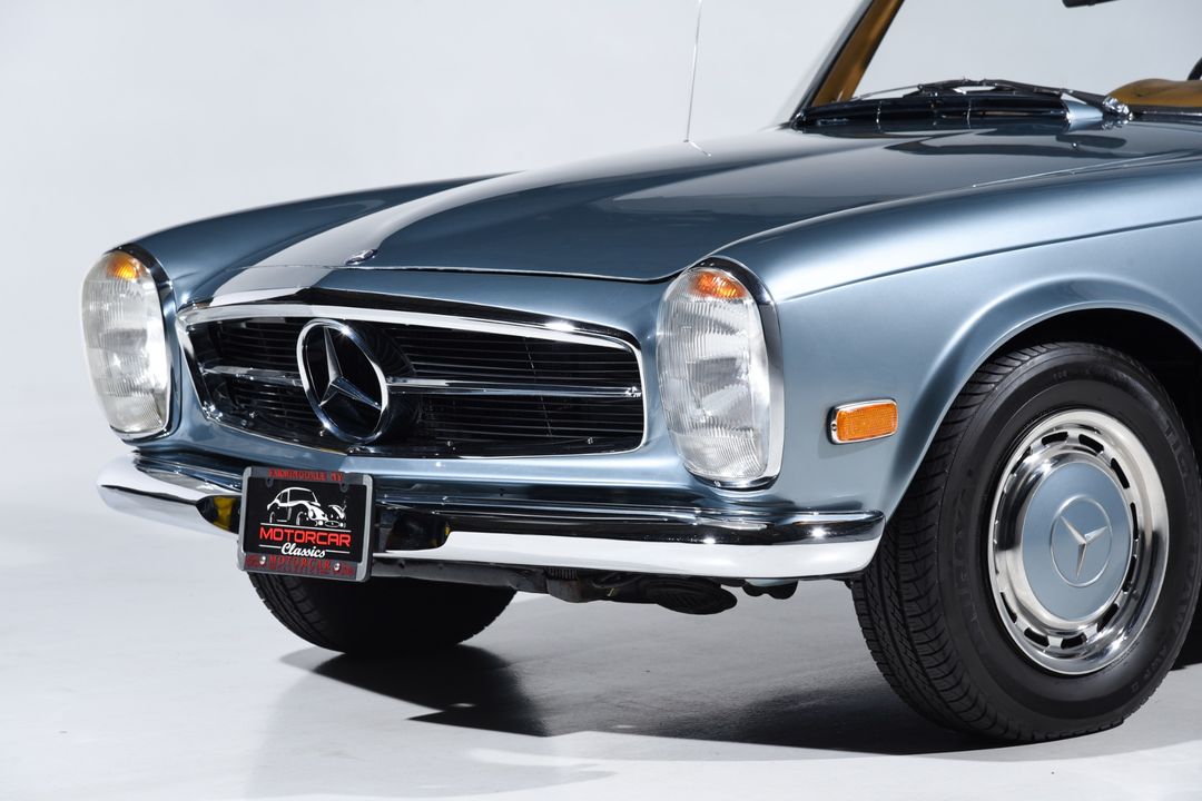 1969 Mercedes-Benz 280-CLASS
