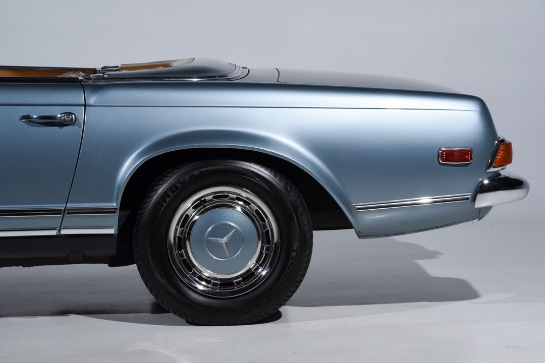 1969 Mercedes-Benz 280-CLASS