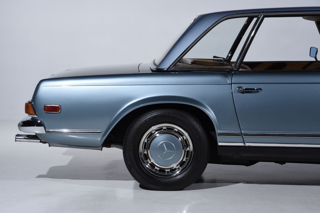 1969 Mercedes-Benz 280-CLASS