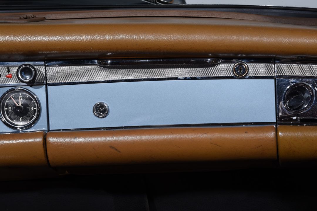 1969 Mercedes-Benz 280-CLASS