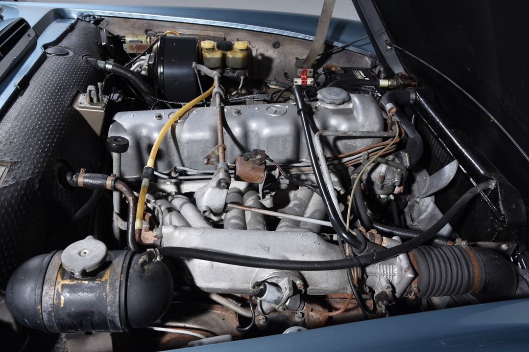 1969 Mercedes-Benz 280-CLASS