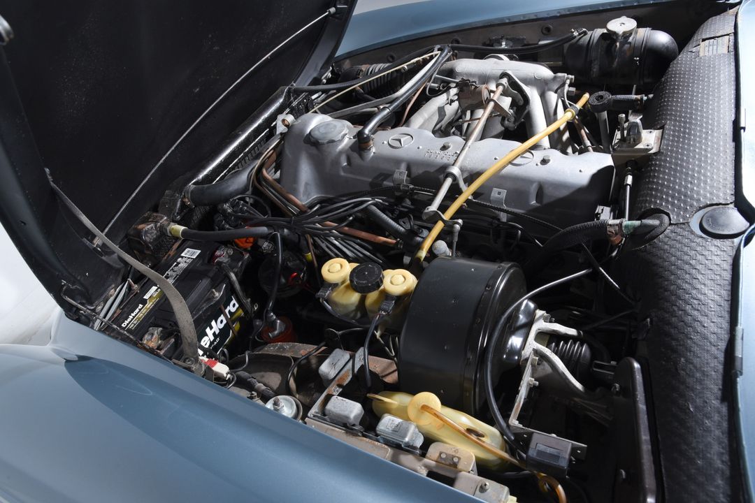 1969 Mercedes-Benz 280-CLASS