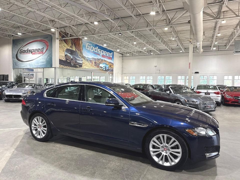2017 Jaguar XF