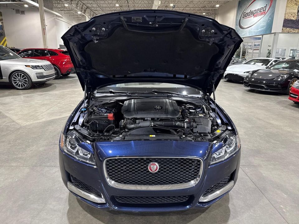 2017 Jaguar XF