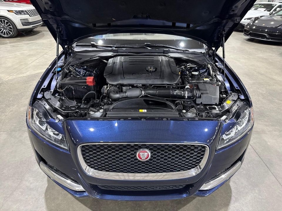 2017 Jaguar XF