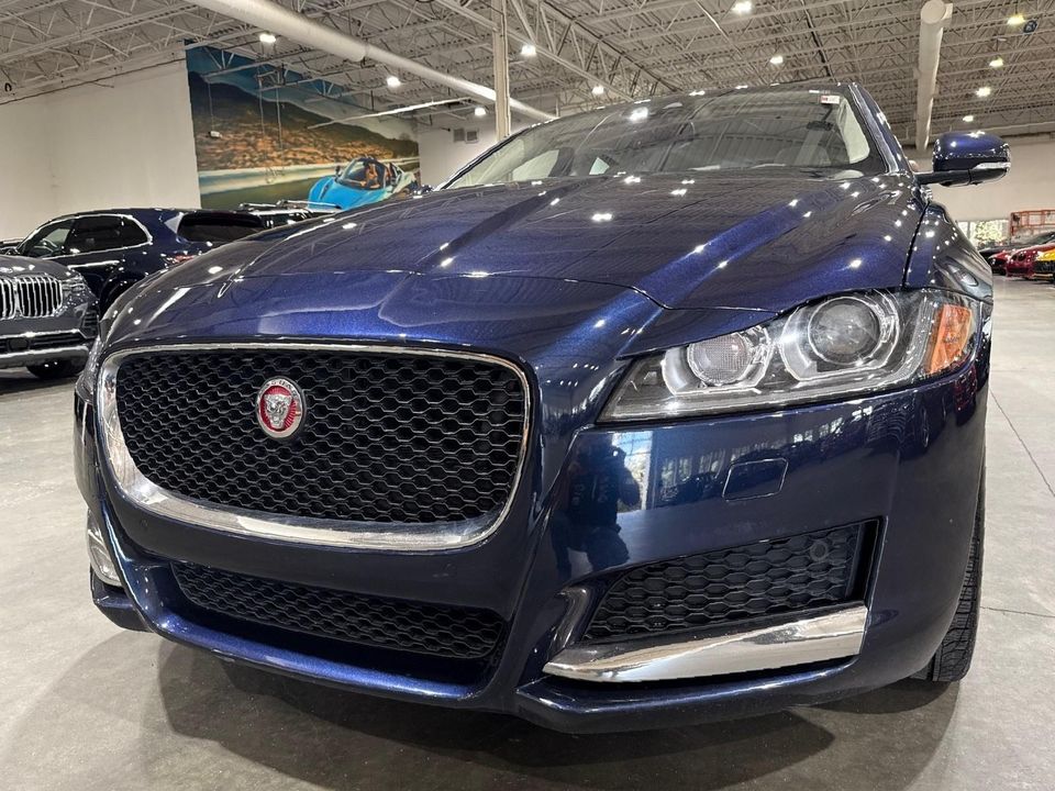 2017 Jaguar XF