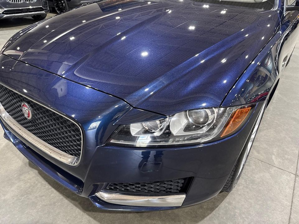 2017 Jaguar XF