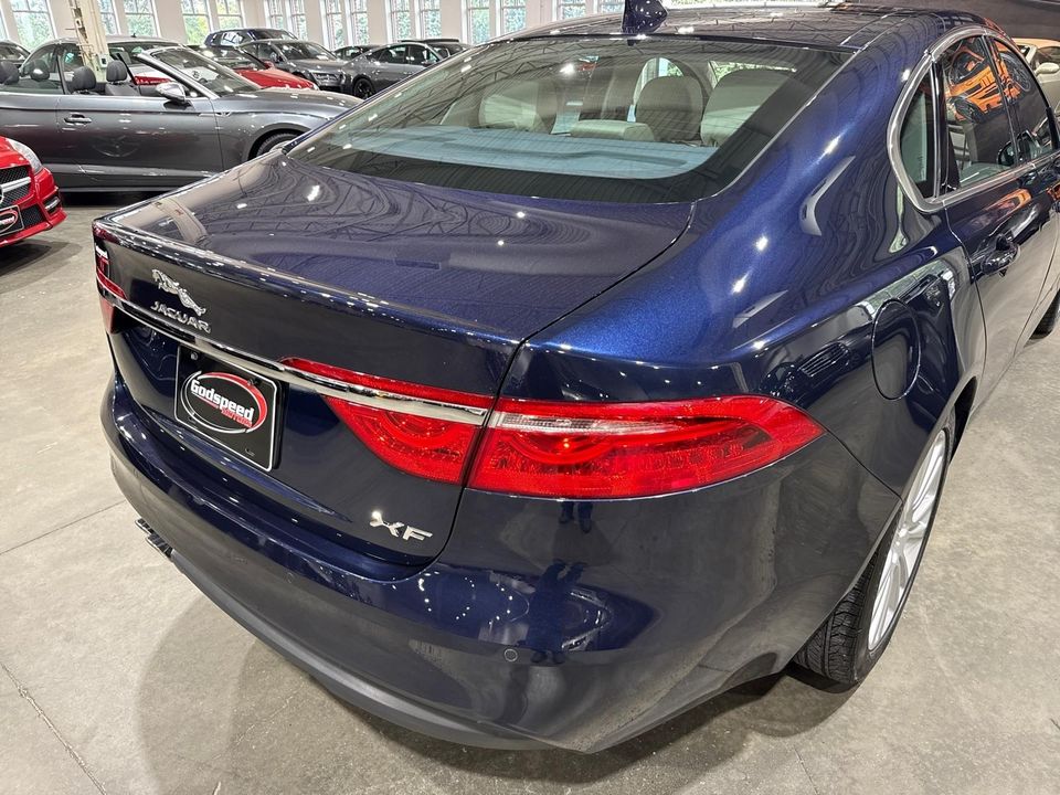 2017 Jaguar XF