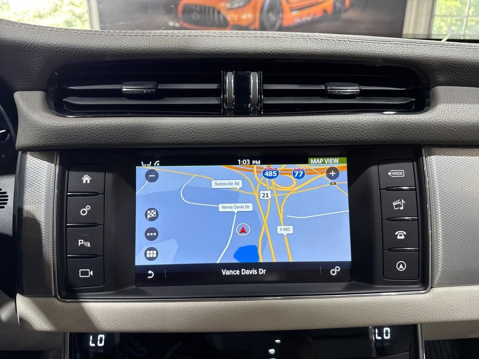 2017 Jaguar XF