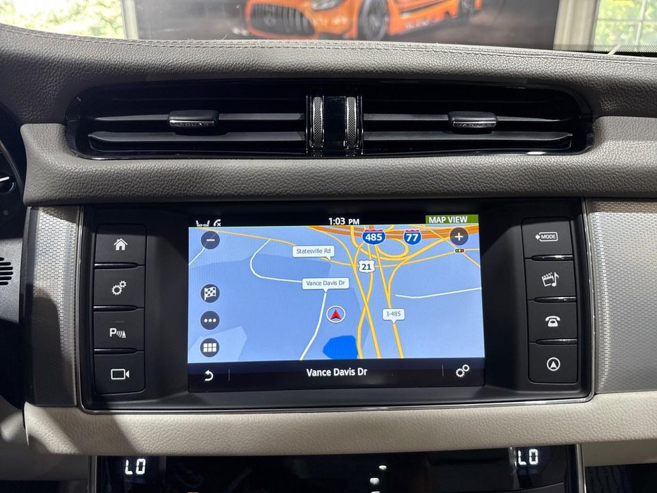 2017 Jaguar XF