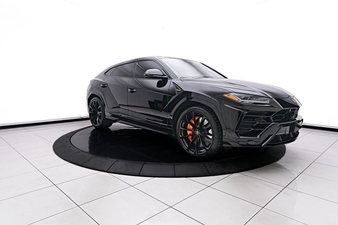 2022 Lamborghini Urus