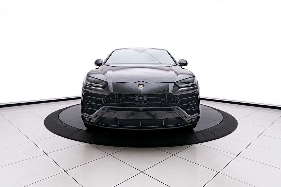 2022 Lamborghini Urus