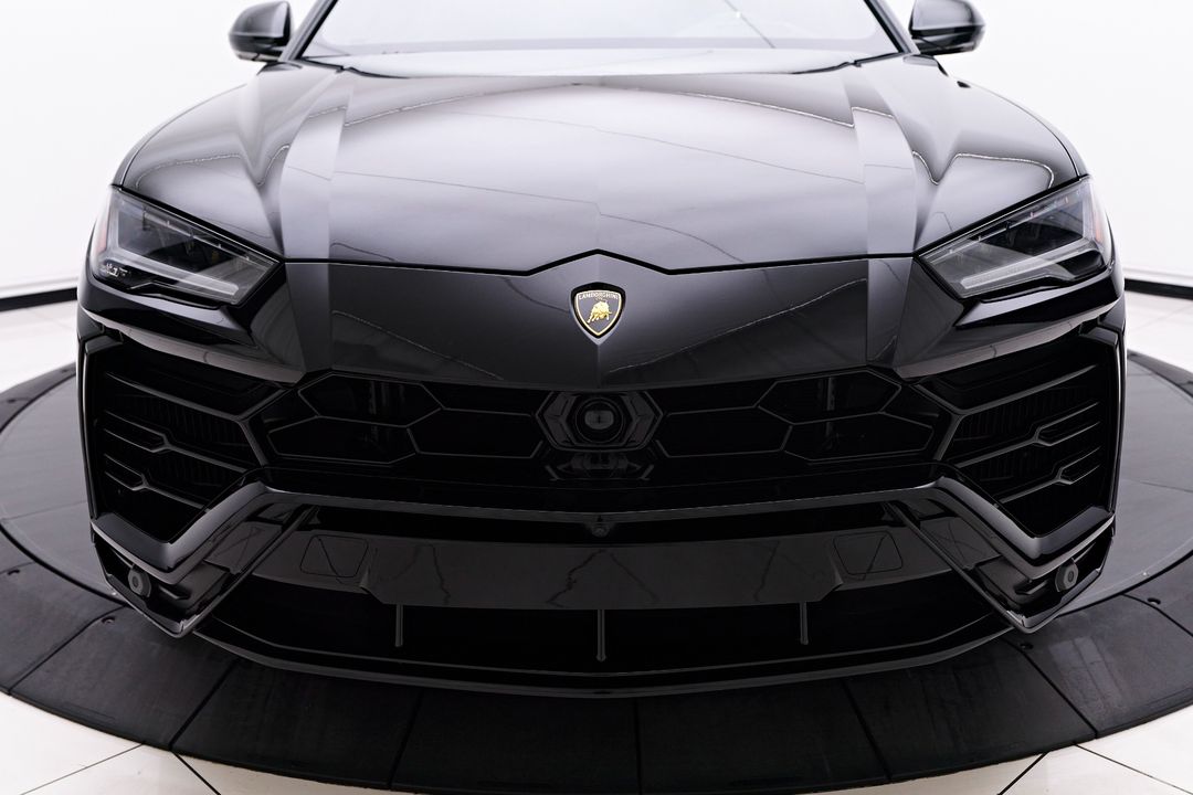 2022 Lamborghini Urus
