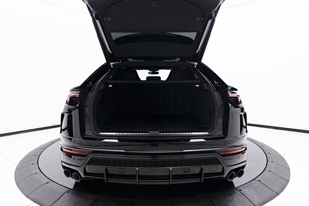 2022 Lamborghini Urus