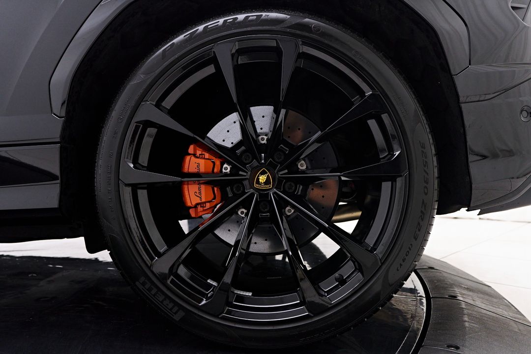 2022 Lamborghini Urus