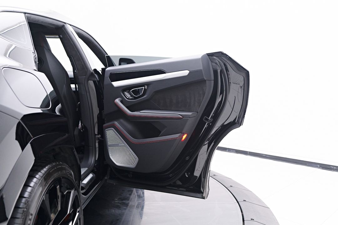 2022 Lamborghini Urus